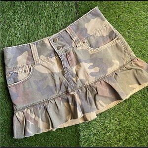 Abercrombie & Fitch Tan Ruffled Mini Skirt
